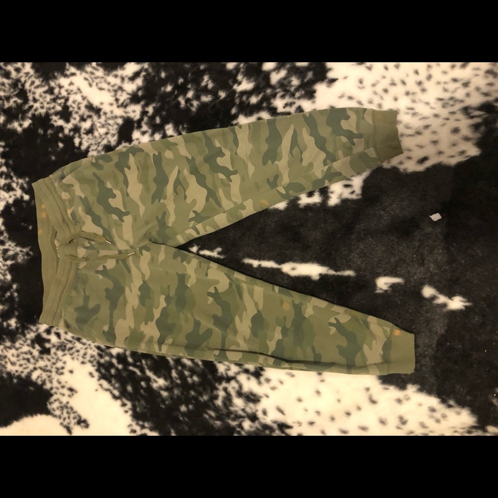 Camo Old Navy Sweats